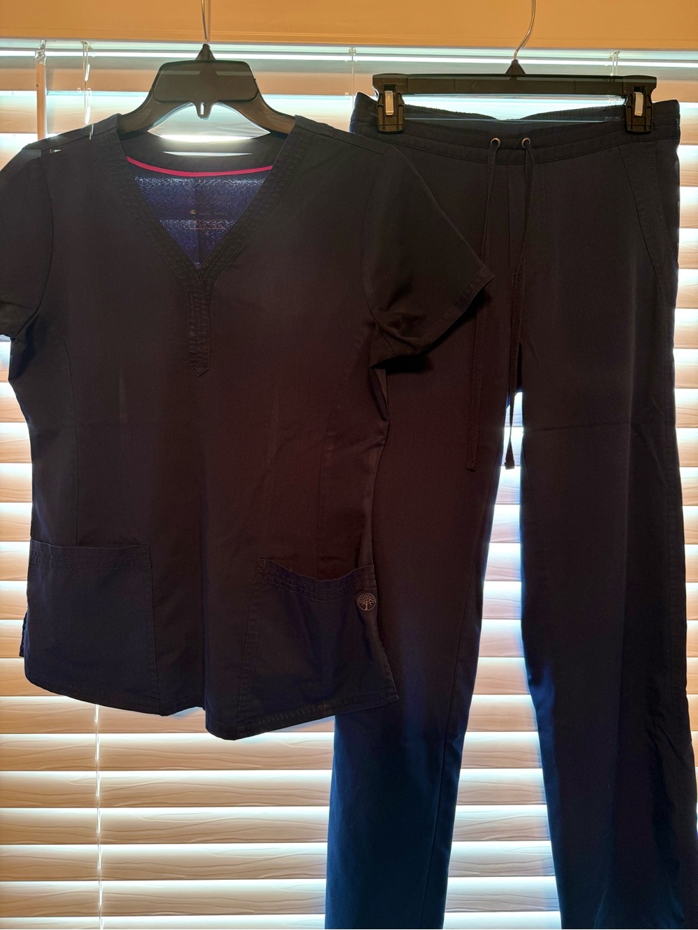 Women’s Purple Label by Healing Hands Scrub Top & Drawstring Pants Set in Navy